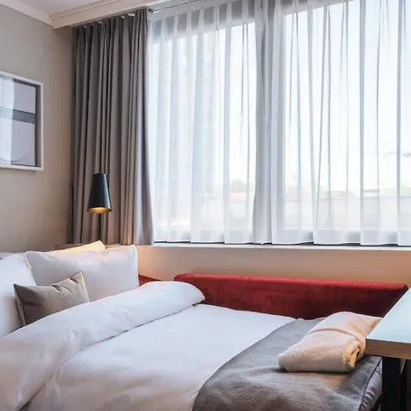 Hotel Crowne Plaza Frankfurt Congress By Ihg 4*