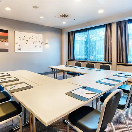 فندق Crowne Plaza Frankfurt Congress By Ihg