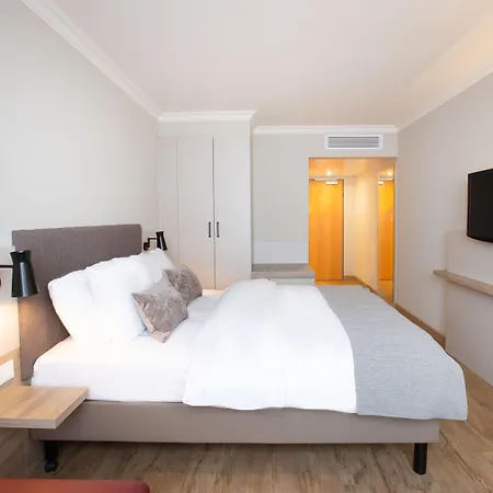 Otel Crowne Plaza Frankfurt Congress By Ihg Frankfurt am Main