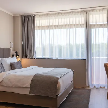 Crowne Plaza Frankfurt Congress By Ihg Hotel 4*
