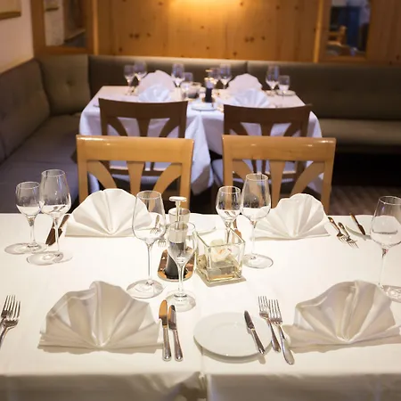מלון Crowne Plaza Frankfurt Congress By Ihg 4*